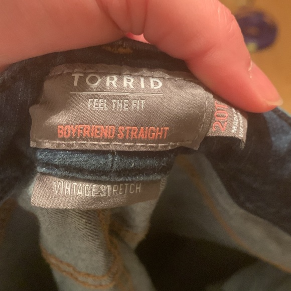 Torrid Boyfriend Straight Tall Jeans - Picture 4 of 7